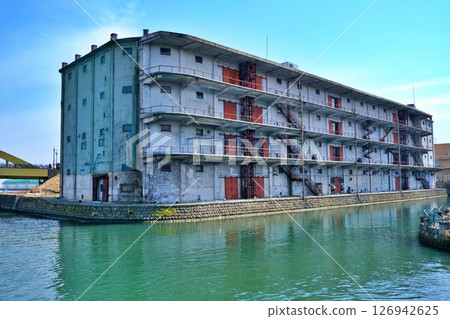 Otaru Canal, Hokkaido - View of Hokkai Can Company's No. 3 Warehouse 126942625