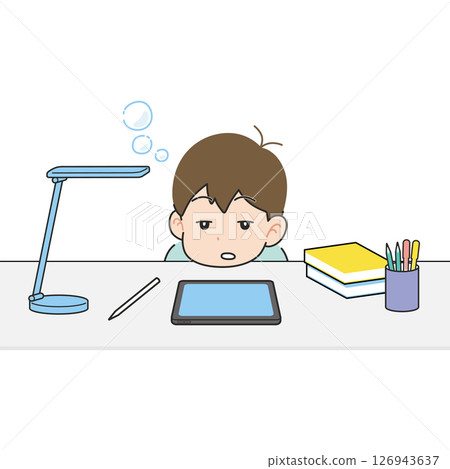 男孩在書桌前用平板電腦學習，昏昏欲睡 126943637