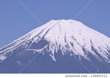 從長尾山口眺望富士山頂 126945312