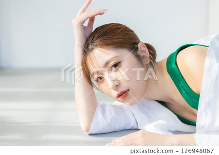 Women beauty 126948067