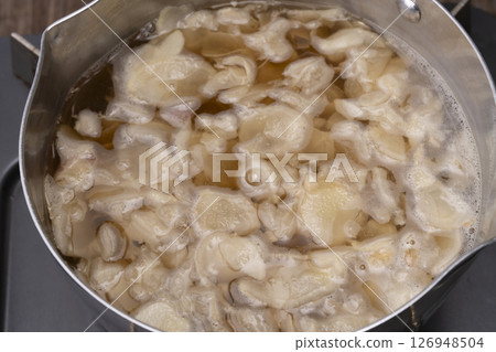 Homemade ginger syrup 126948504
