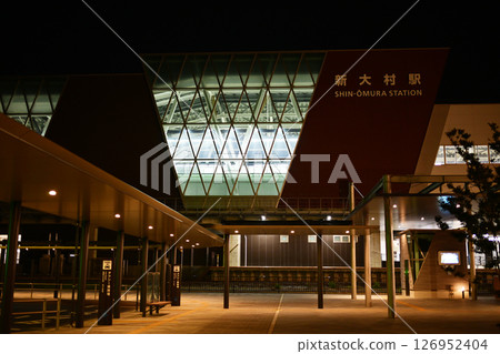 西九州新幹線新大村站（夜間） 126952404