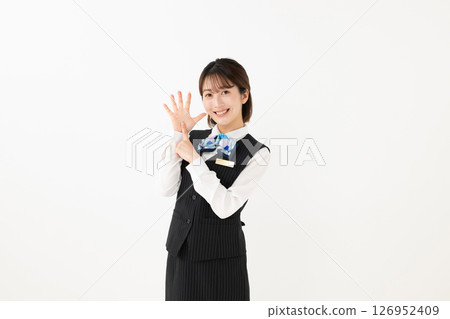 Women in uniform (6) 126952409