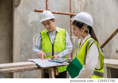 Construction engineer builder working team, Lead architect manager site inspection house construction project assessment process Construction engineer builder working team, Lead architect manager site inspection house construction project assessment process 126955790