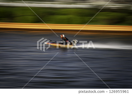 Running boat 126955961