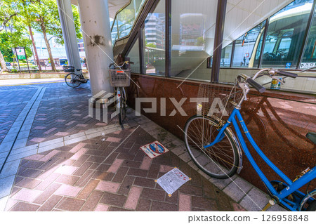 Yokohama Cityscape in Japan: Under the Yokohama Station West Exit, "Yokohama West Exit First Pedestrian Bridge", still abandoned bicycles... There are signs to move them... Yokohama Cityscape in Japan: Under the Yokohama Station West Exit, "Yokohama West Exit First Pedestrian Bridge", still abandoned bicycles... There are signs to move them... 126958848