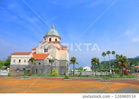 [Hiroshima Prefecture] Kure Portopia Park (Symbol Dome) on a clear day 126960514