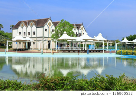 [Hiroshima Prefecture] Kure Portopia Park (Children's Hall) on a sunny day 126960532