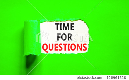 Time for questions symbol. Concept words Time for questions on beautiful white paper. Beautiful green table green background. Business time for questions concept. Copy space. 126961818