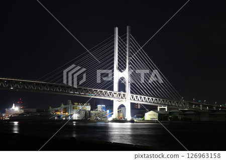 Toho-Kobe Bridge Toho-Kobe Bridge 126963158