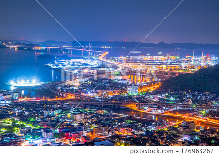 香川縣丸龜市青山展望台的夜景 香川縣丸龜市青山展望台的夜景 126963262