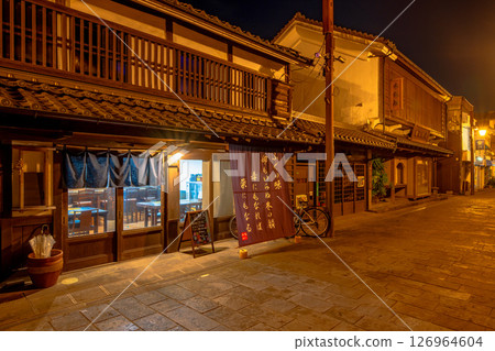 大分縣臼杵市濱町的夜景 大分縣臼杵市濱町的夜景 126964604