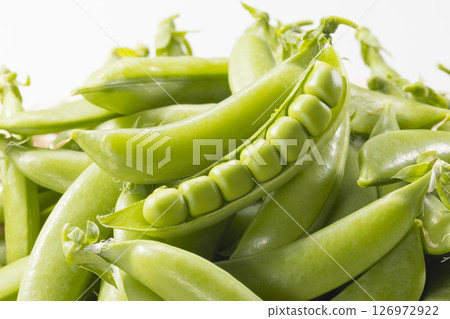 Fresh snap pea 126972922