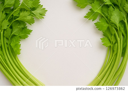 Fresh celery pile with water drops top view 126973862
