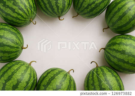 Fresh watermelon pile with water drops top view 126973882