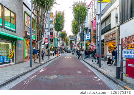 [Tokyo] Kagurazaka Street bustling with people 126975378
