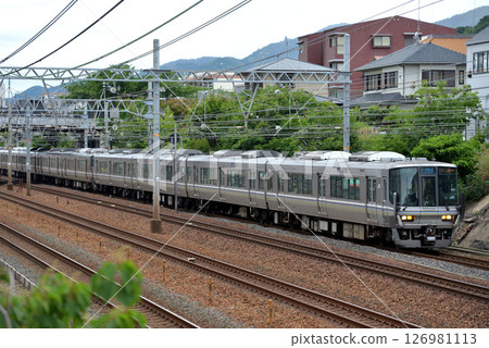 東海道本線223系特急列車 126981113