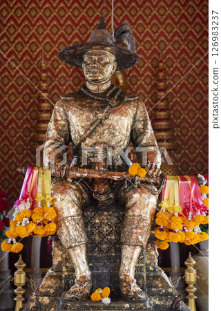 THAILAND RAYONG KING TAKSIN SHRINE THAILAND RAYONG KING TAKSIN SHRINE 126983237