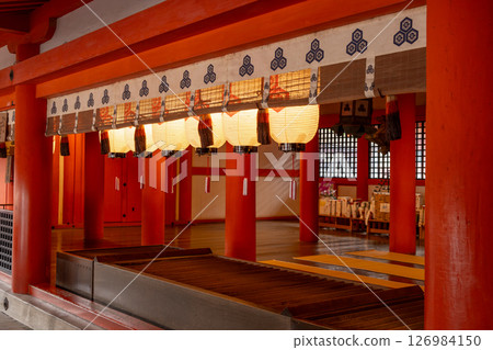 Interior view of Itsukushima Shrine on Miyajima island, Japan 126984150