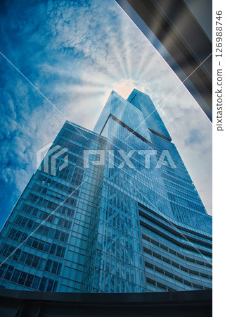 阿倍野 Harukas 的外觀，這是一座摩天大樓，內設觀景台、酒店和藝術博物館 126988746