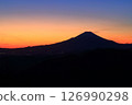 從大山眺望黃昏的富士山 126990298