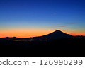 從大山眺望黃昏的富士山 126990299