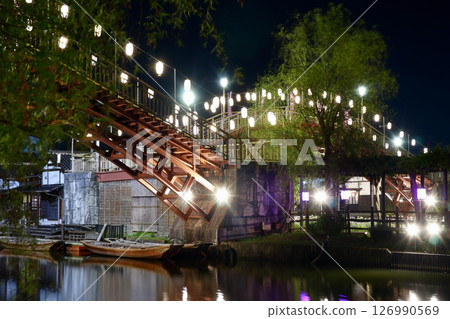 Romantic Ibaraki (As night deepened and the boats touring the Twelve Bridges of Itako fell asleep, the Suigunko lanterns were quietly lit.) Itako City Romantic Ibaraki (As night deepened and the boats touring the Twelve Bridges of Itako fell asleep, the Suigunko lanterns were quietly lit.) Itako City 126990569