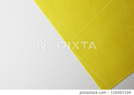 Background paper_white and yellow Background paper_white and yellow 126993199