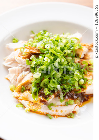 Delicious Sichuan cuisine, saliva-filled chicken 126996555