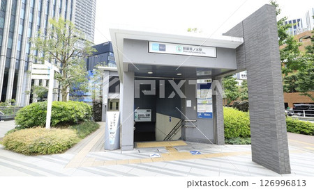 東京地鐵千代田線新御茶水站B2出口增設電梯 126996813