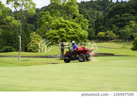 高爾夫球場綠地和綠地管理員 126997500
