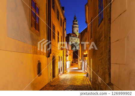 Cesky Krumlov tower view at dawn, Czech Republic 126999902
