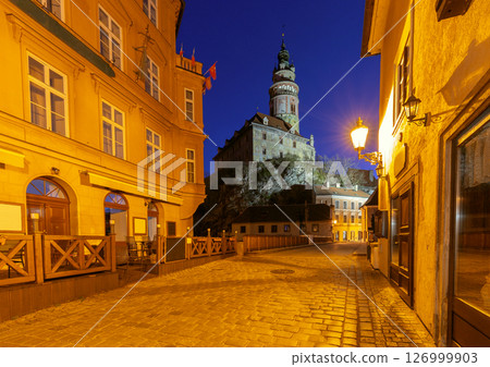 Cesky Krumlov tower view at dawn, Czech Republic Cesky Krumlov tower view at dawn, Czech Republic 126999903