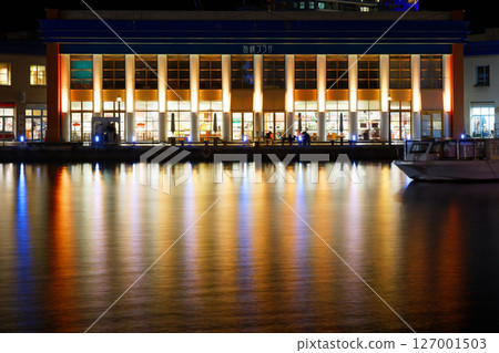 Mojiko Retro Kaikyo Plaza Illumination Night View Japan's New Top Three Night Views Mojiko Retro Kaikyo Plaza Illumination Night View Japan's New Top Three Night Views 127001503