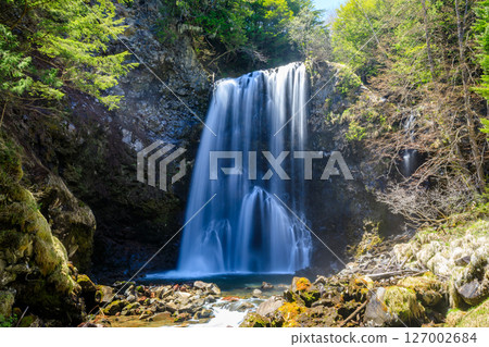 Zengoro Falls in early summer, Matsumoto City, Nagano Prefecture 127002684