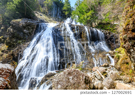 Sanbontaki waterfall in early summer, Matsumoto City, Nagano Prefecture 127002691