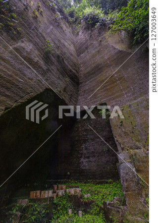 鹿兒島縣南九州市川邊町的高田採石場 採石場歷史遺址庫存照片 127003649