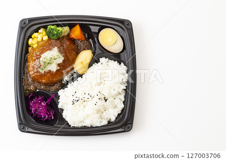 日式磨碎的漢堡牛排 127003706