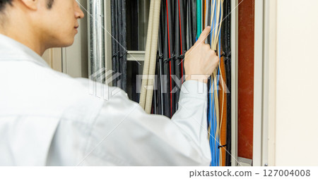 電工檢查人 127004008