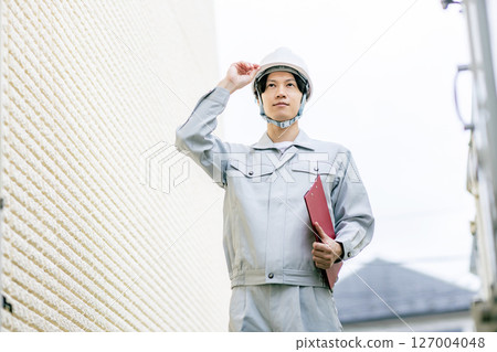 Exterior wall inspection - Male 127004048