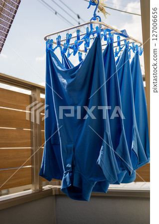 Washing uniforms at home Washing uniforms at home 127006656