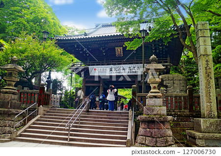Mount Takao - Shitennomon Gate 127006730