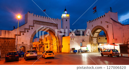 Twilight scene at Bab El Khadra and Mosque Barrek Jmel in Tunis Twilight scene at Bab El Khadra and Mosque Barrek Jmel in Tunis 127006820