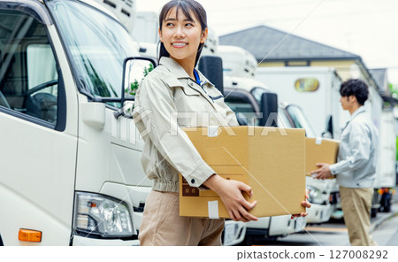 Female driver, luggage, delivery 127008292