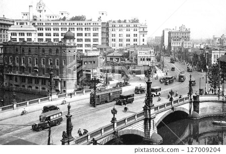 Old photo: Panorama of Nihonbashi, Tokyo, 1933-1945 Old photo: Panorama of Nihonbashi, Tokyo, 1933-1945 127009204