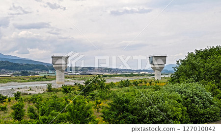 長野縣正在興建直線電機車專用橋（2025年6月） 127010042