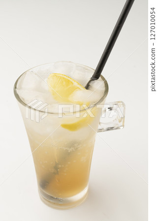 Cold ginger ale made with ginger syrup Cold ginger ale made with ginger syrup 127010054