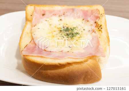 Delicious croque monsieur Delicious croque monsieur 127013161