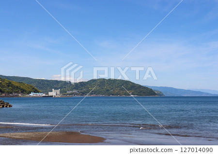 伊東港附近的相模灣（靜岡縣伊東市） 127014090