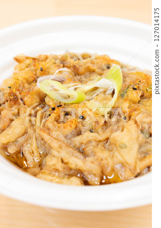 便利商店美食:天婦羅蕎麥麵 便利商店美食:天婦羅蕎麥麵 127014175